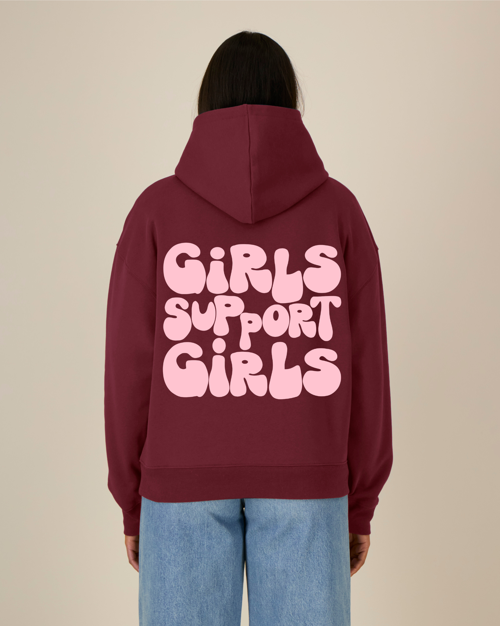 Girls support girls Hoodie - Bordeaux  (Selina ist **178cm** groß und trägt Größe **S**)